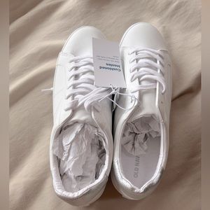 NEW Old navy white and silver sneakers